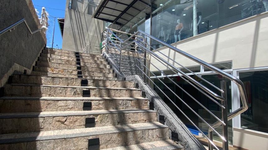 Centro comercial sfs